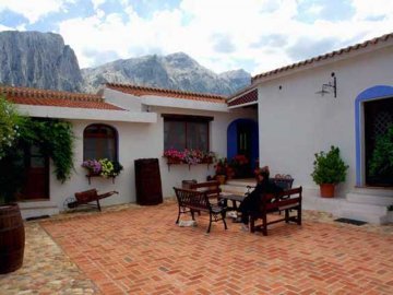 agriturismo in sardinie - Guthiddai in Oliena (8)